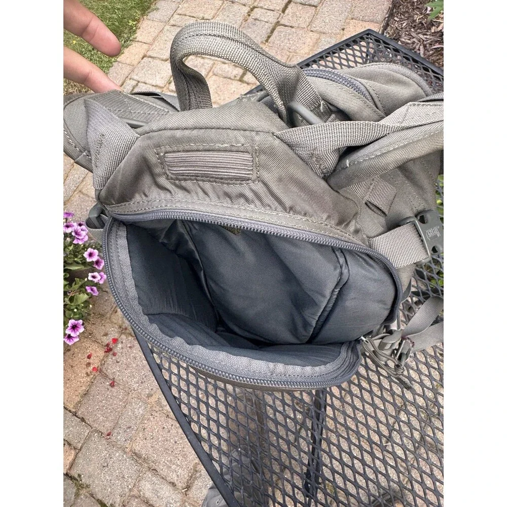 CamelBak Maximum Gear Tactical Backpack Olive Large Nylon Adjustable No Bladder